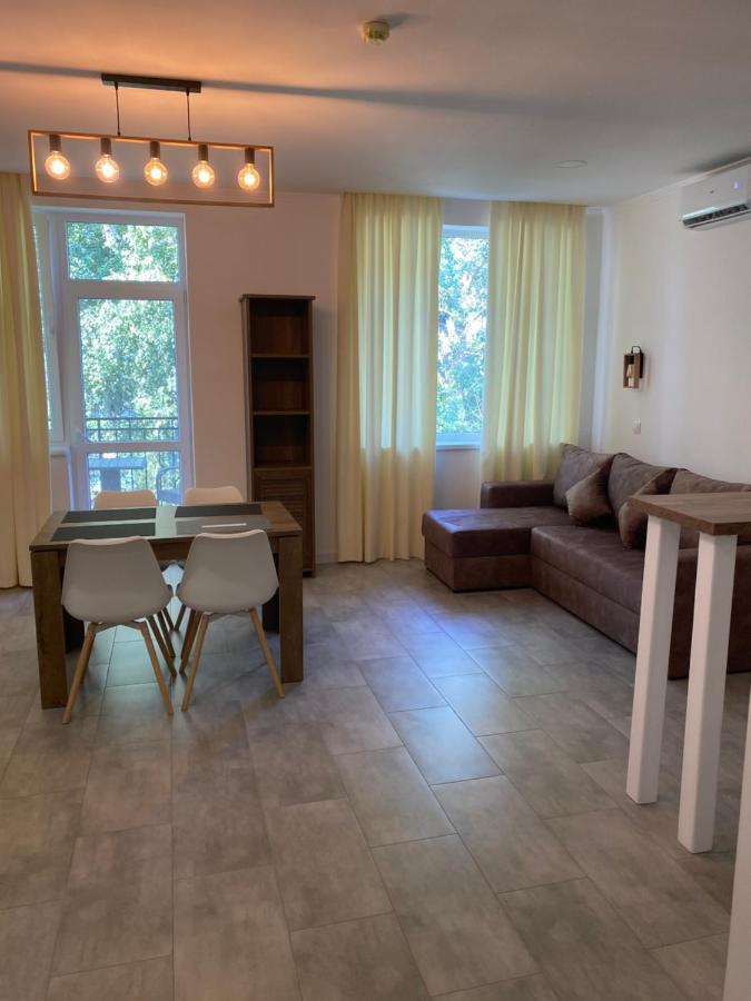 Boutique Hotel Enjoy Siergiejewka Zewnętrze zdjęcie